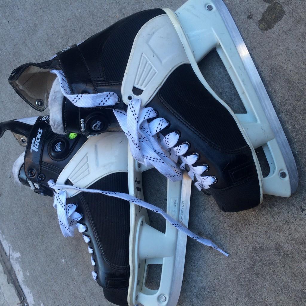 CCM Tack 652 Pump skates SidelineSwap