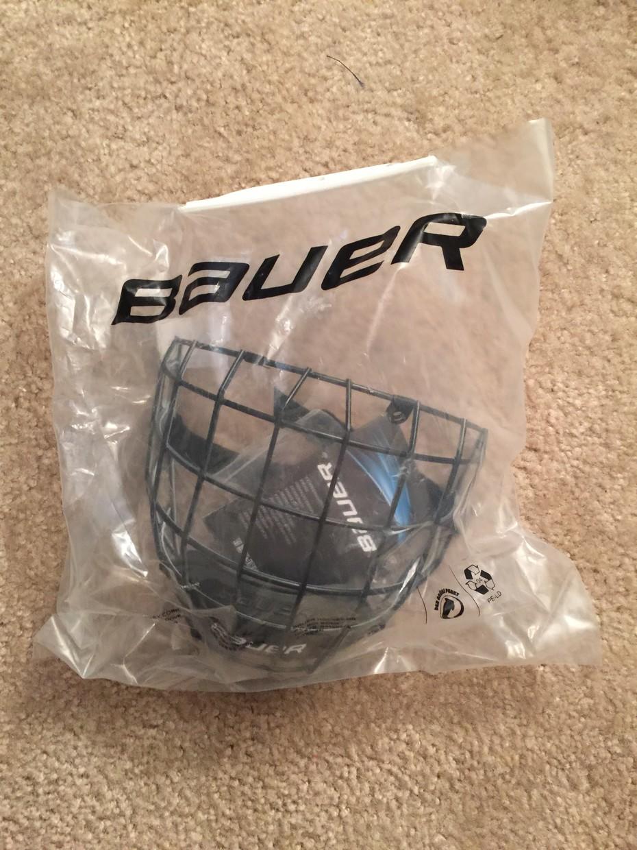 Bauer Profile II i2 Oreo cage SidelineSwap