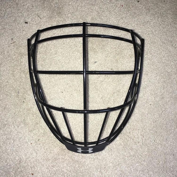 Under Armour CSA CLA Box Cage Face Mask with Chin Strap SOLD