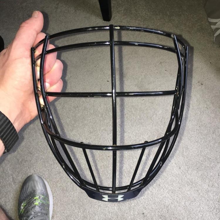 Under Armour CSA CLA Box Cage Face Mask with Chin Strap SOLD