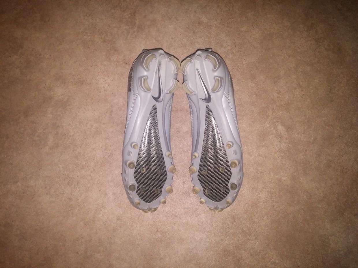 vapor carbon fly td cleats