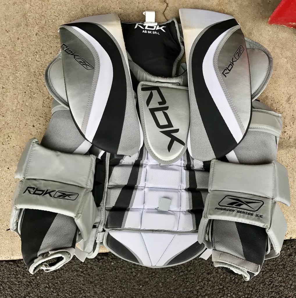 Reebok 6K Hockey Goalie ChestProtector SR. LG SidelineSwap