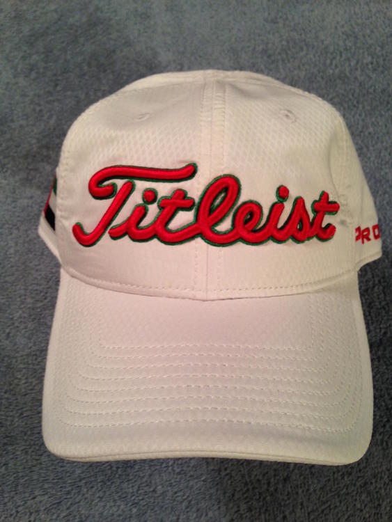 titleist flag hat