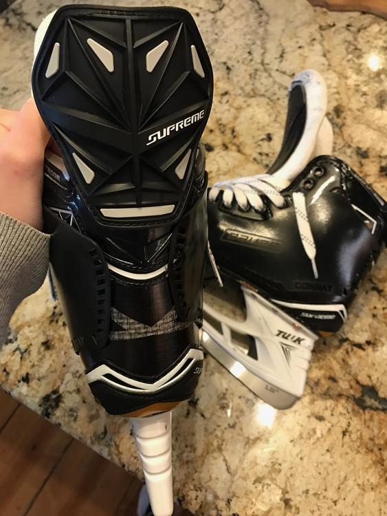 Used Hockey Skates >> Bauer Total One 1S Supreme. Custom Tongue, Custom Shot ... Used Hockey Skates >> Bauer Total One 1S Supreme. Custom Tongue, Custom Shot ...