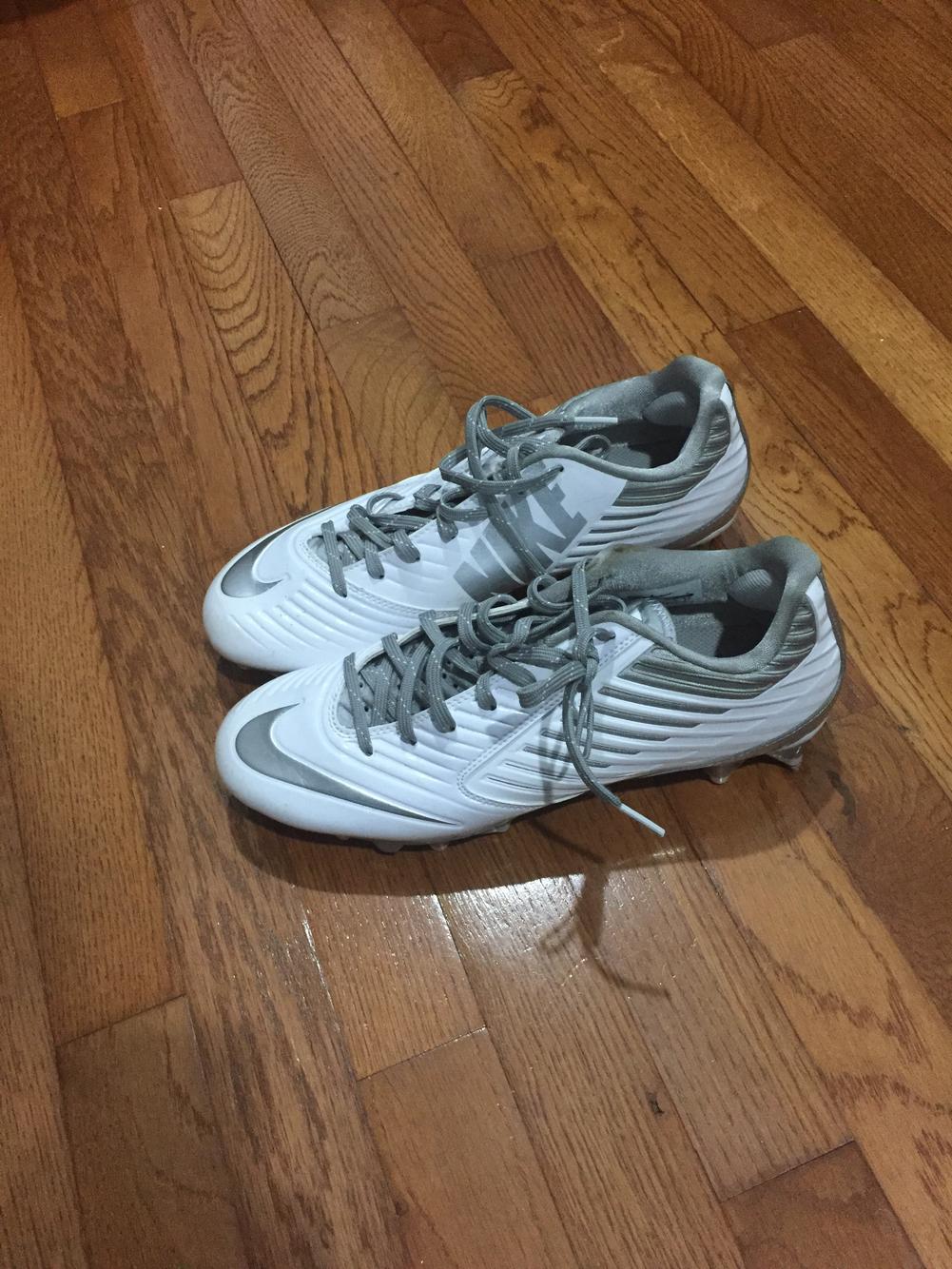 vapor lacrosse cleats