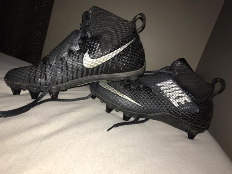 interchangeable football cleats