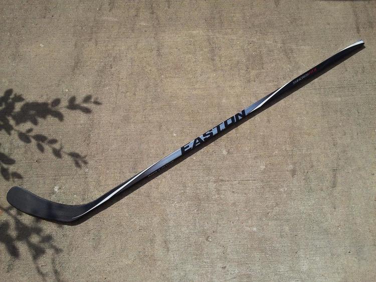 Hockey Stick Details about / Easton Synergy HTX Grip Sr 85 Flex Left Handed - PRO STOCK