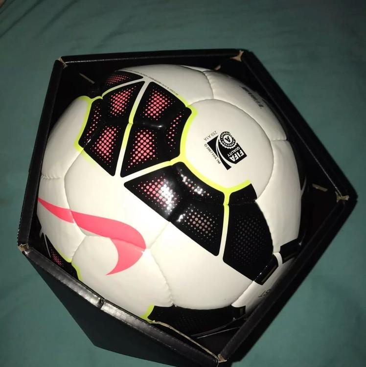 nike catalyst ball size 5 new expired soccer balls sidelineswap soccer balls nike size 5