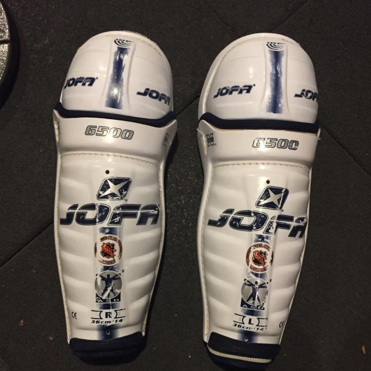 CCM Pro Stock Jofa Shin Guard 14 In. SOLD Hockey Shin Pads