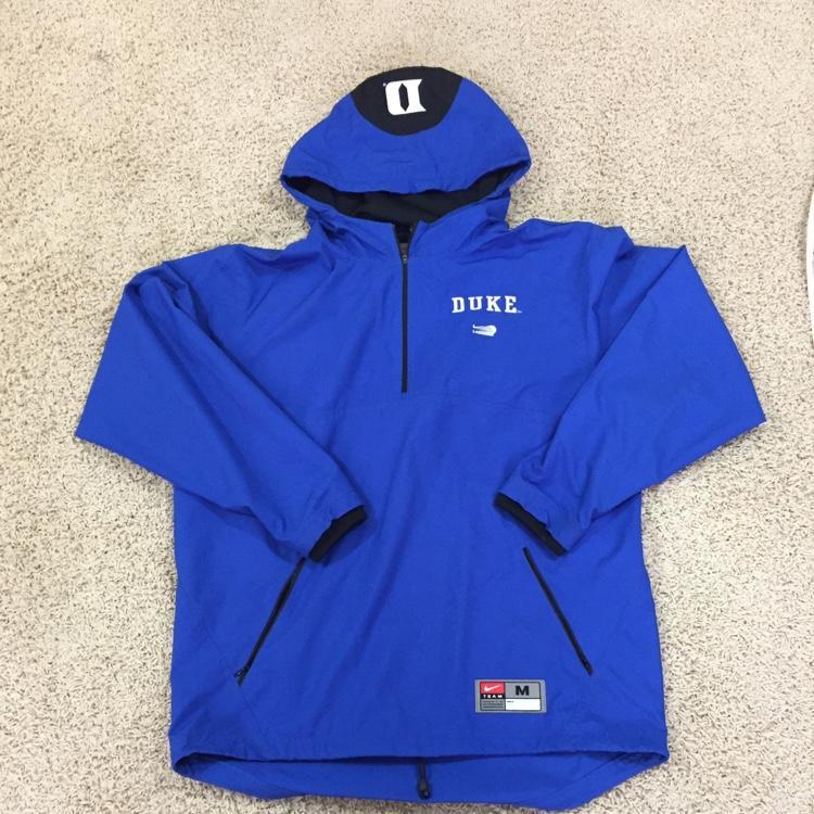 duke nike windbreaker