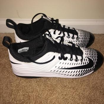 Nike Men's Trout Pro 2 White/Black | Baseball Footwear | SidelineSwap Favorites (9). Post Comment. Related Items. Nike Air Trout cleats | SidelineSwap