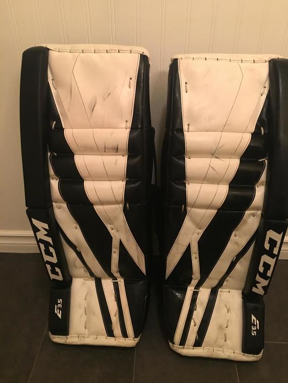 CCM E3.5 Goalie Equipment (Full Set) Junior 26 +1 SOLD Hockey