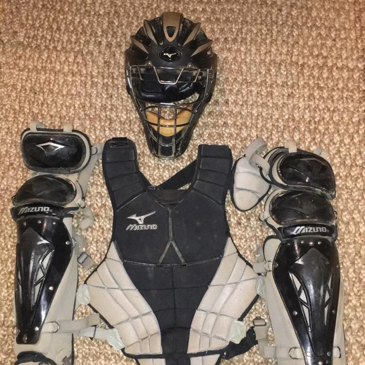 Mizuno Black/Grey Catchers Gear SOLD Baseball Catcher's Protection
