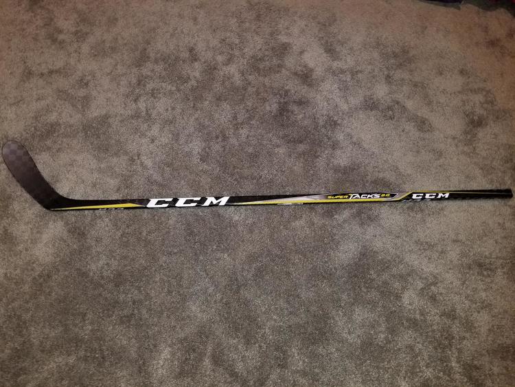 CCM Right handed Super Tacks 2.0 Stick P28 McDavid curve EXPIRED