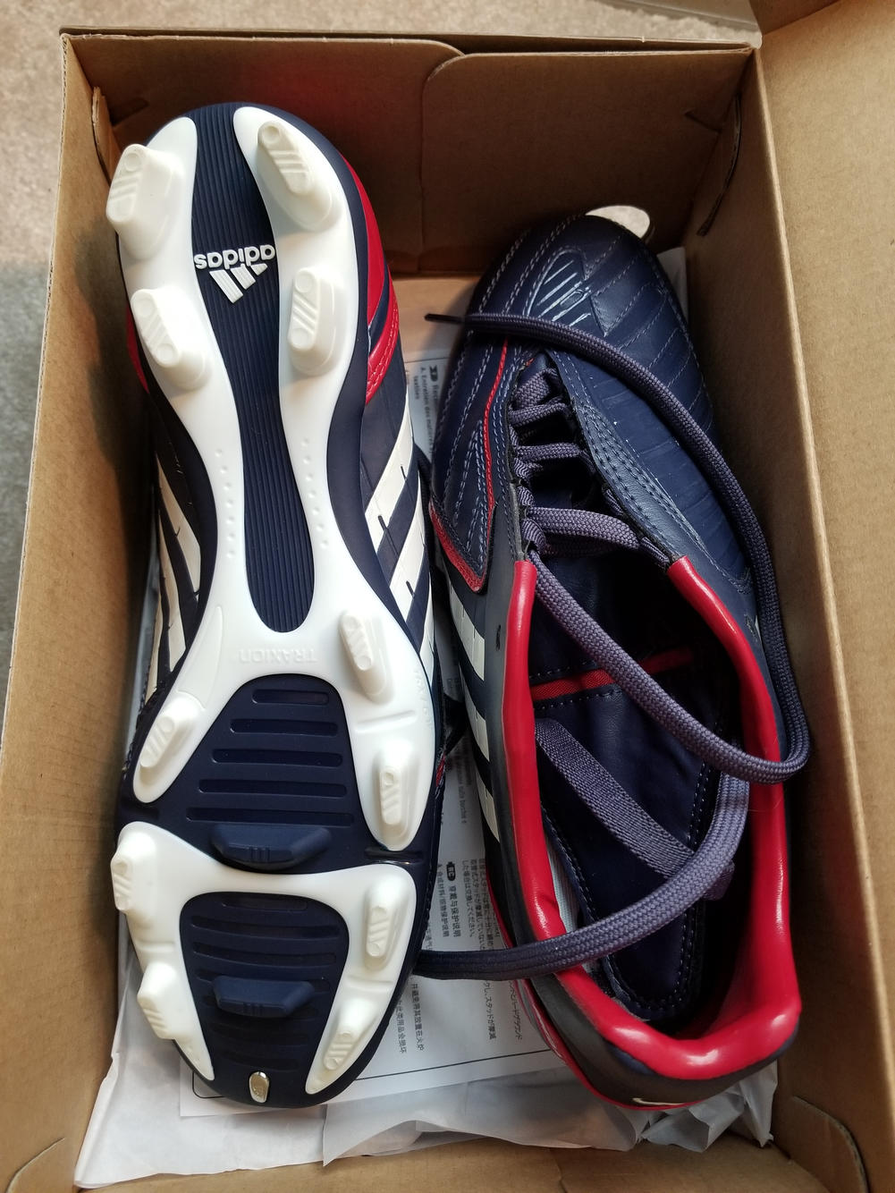 Brand New Women's Preditor FG Soccer Cleats Size (7,9) SidelineSwap