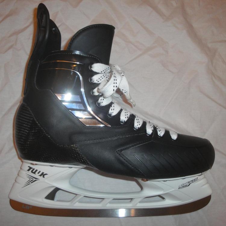 EVGENY TRUE VH SIZE 9 PRO RETURN CAPITALS EUC SOLD Hockey Skates SidelineSwap