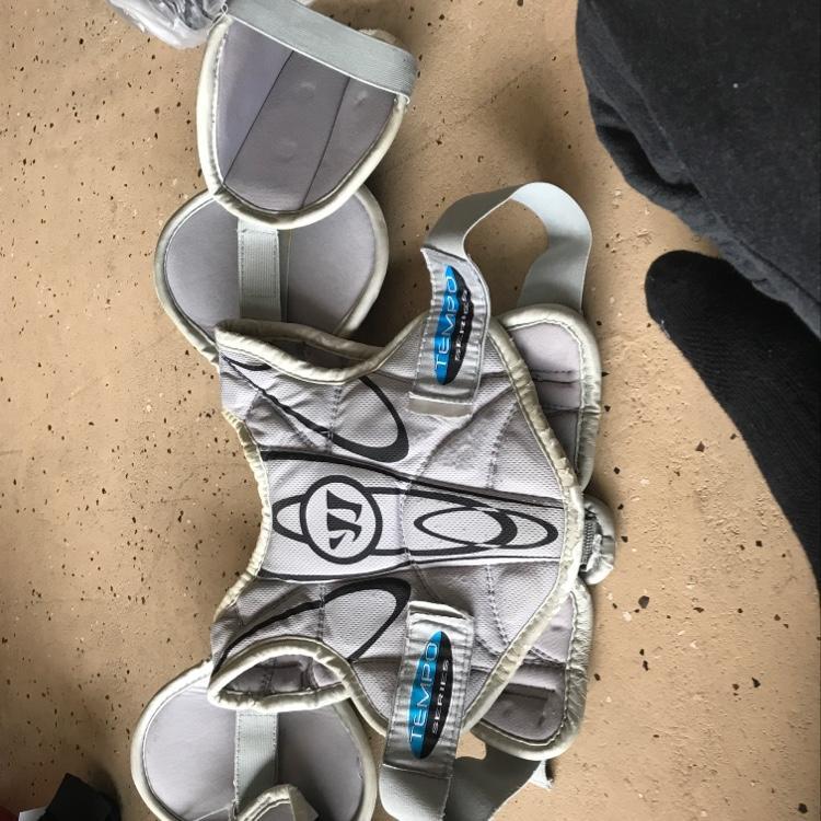 Warrior Xs Chest Protector Lacrosse Protective