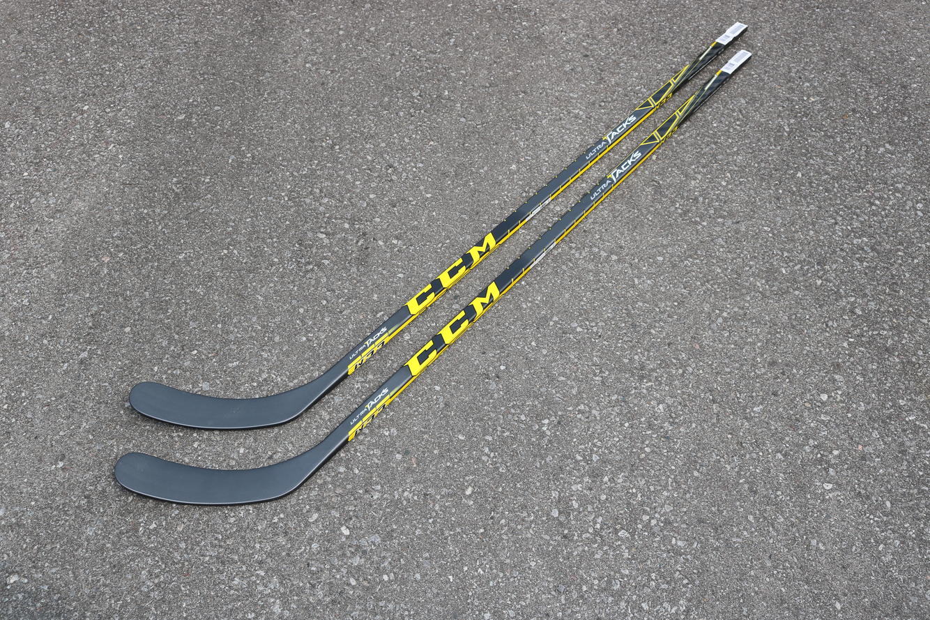 2 Pack New CCM Ultra Tacks Pro Stock 100 P90 RH Stick SidelineSwap