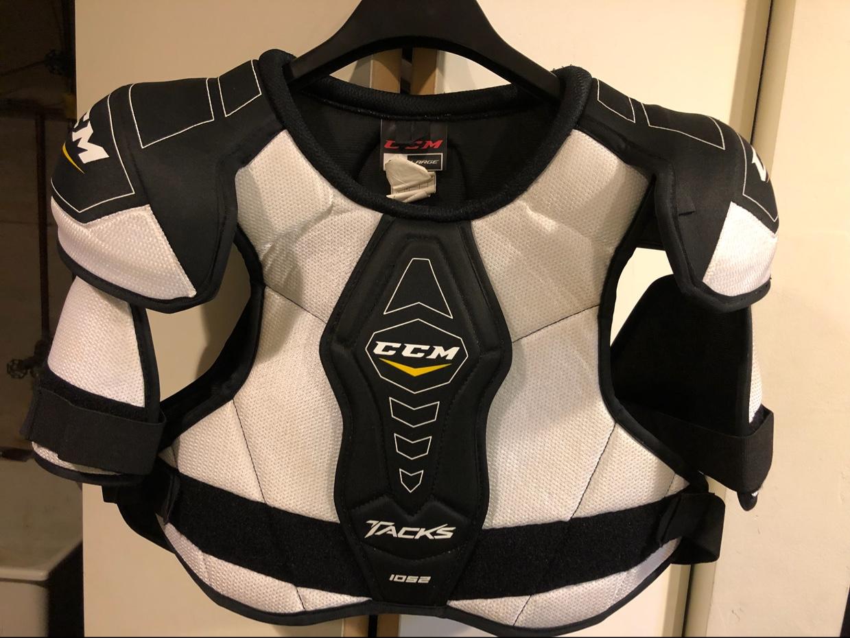 CCM Ice Hockey Chest Protector SidelineSwap