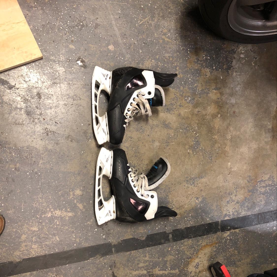 TRUE Custom Hockey Skates SidelineSwap