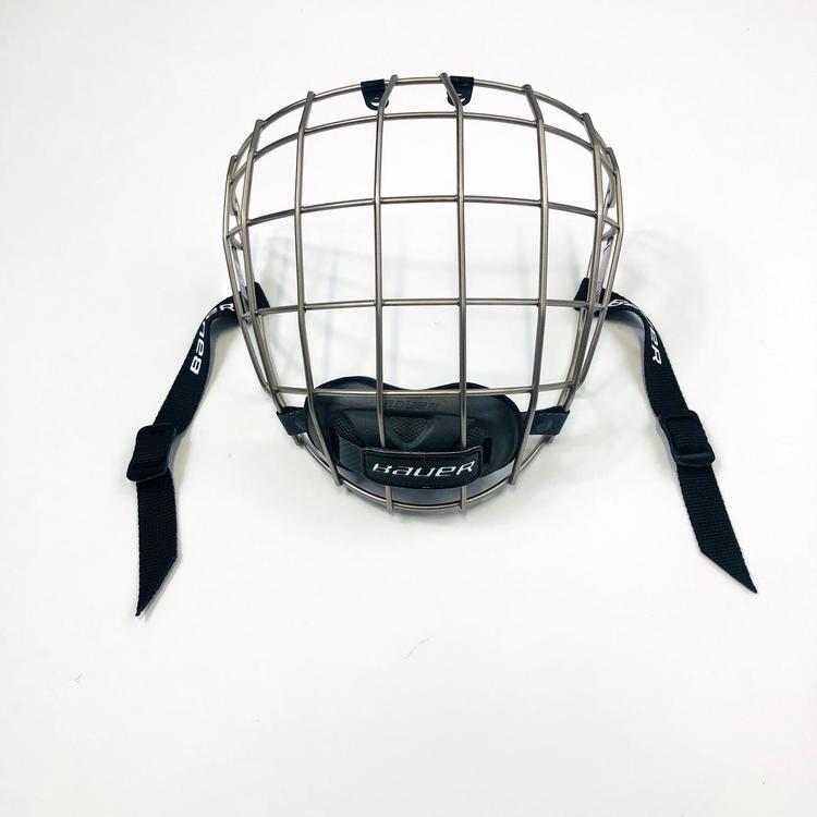 🏒 Bauer ReAkt Cage Hockey Cages, Visors & Shields Up to 70 off