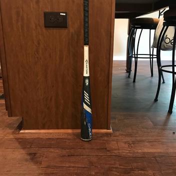 Easton Used Bat Looking To Willing Negotiate Price Easton Used Bat Looking To Willing Negotiate Price Baseball Bats Sidelineswap