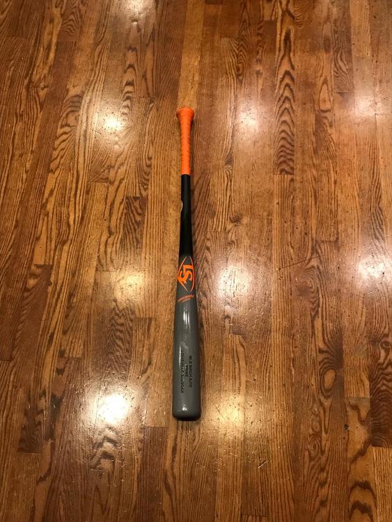 Louisville Slugger 33 Inch Aj10 Birch Wood Bat Lightly Used Louisville Slugger 33 Inch Aj10 Birch Wood Bat Lightly Used