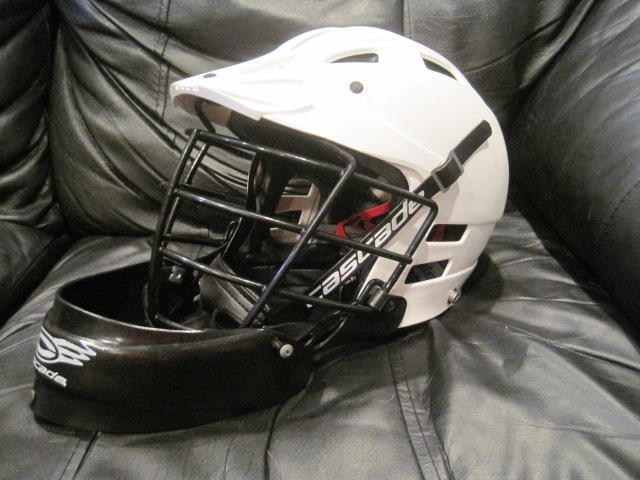 Cascade Clh2 L Helmet White W Goalie Throat Protector Sold Cascade Clh2 L Lacrosse Helmet White W Goalie Throat Protector Sold