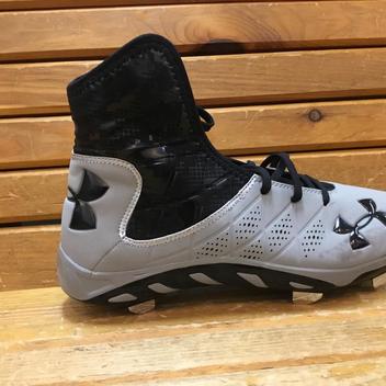 under armour highlight baseball cleats