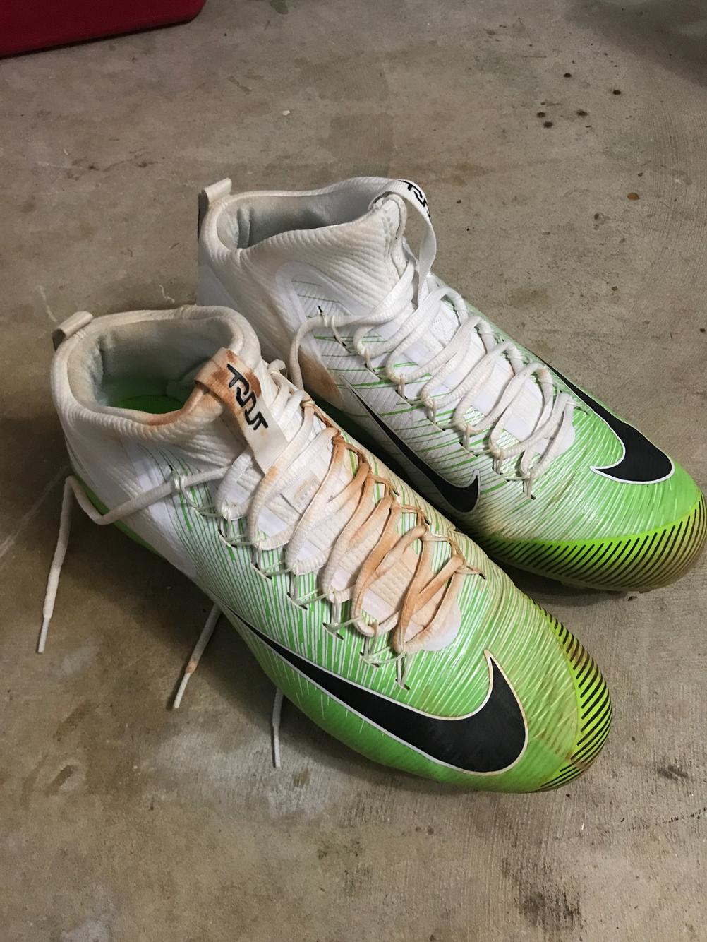 mike trout vapor cleats