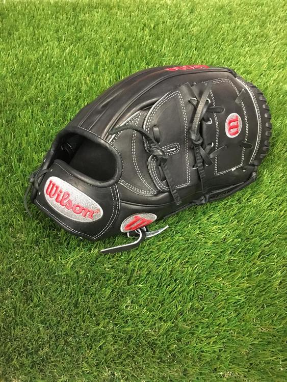 wilson softball catchers mitt