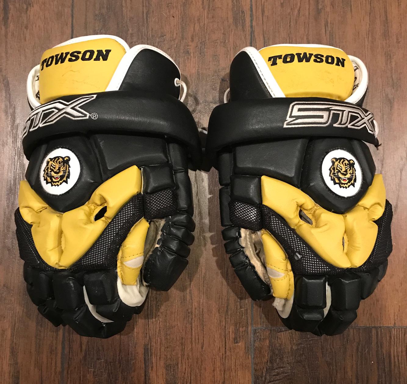 VINTAGE TOWSON STX IGNITOR GLOVES 2001 NATIONAL SEMIFINAL OBO