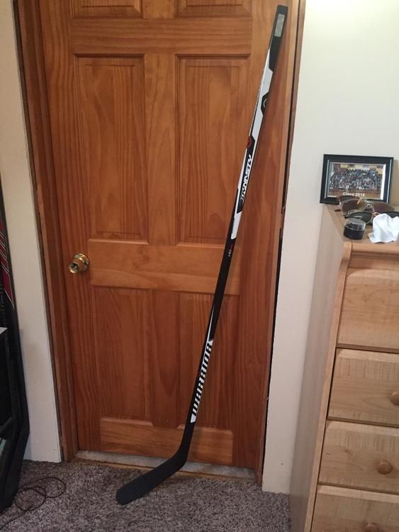 Warrior New Dynasty Hd Pro Stick Righty Toe 81 85 Senior Sold New Warrior Dynasty Hd Pro Stick Righty Toe 81 85 Senior Sold
