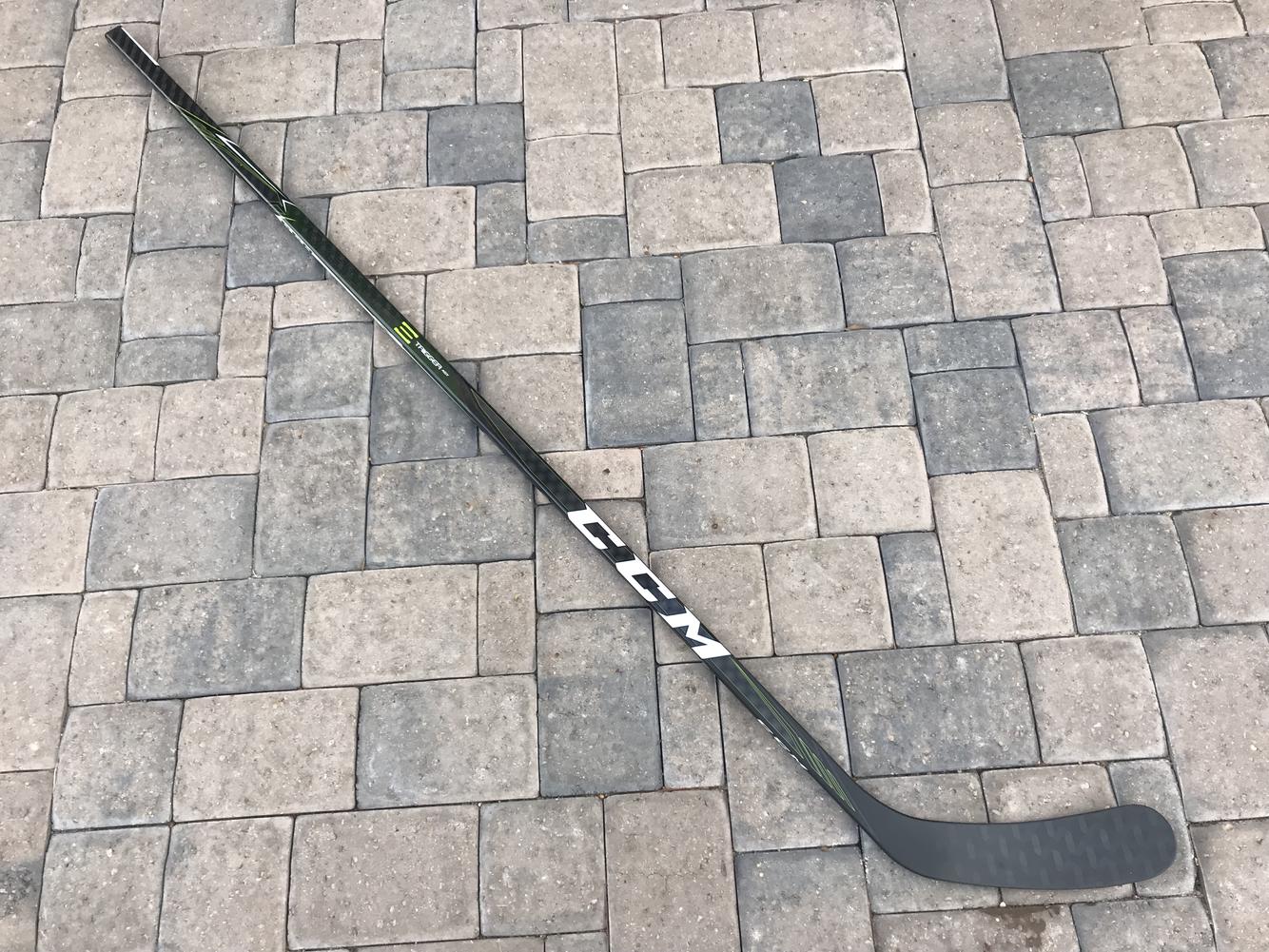 CCM Ribcore Trigger Pro Stock Stick 85 Flex Left P19 9239 Hockey Sticks