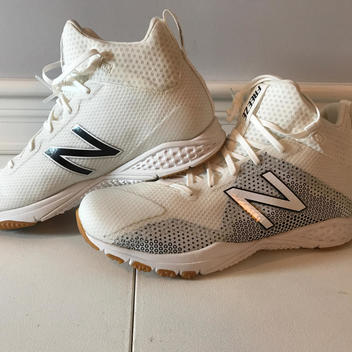 new balance freeze turf shoes