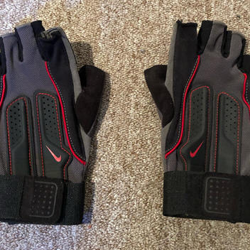 workout gloves nike