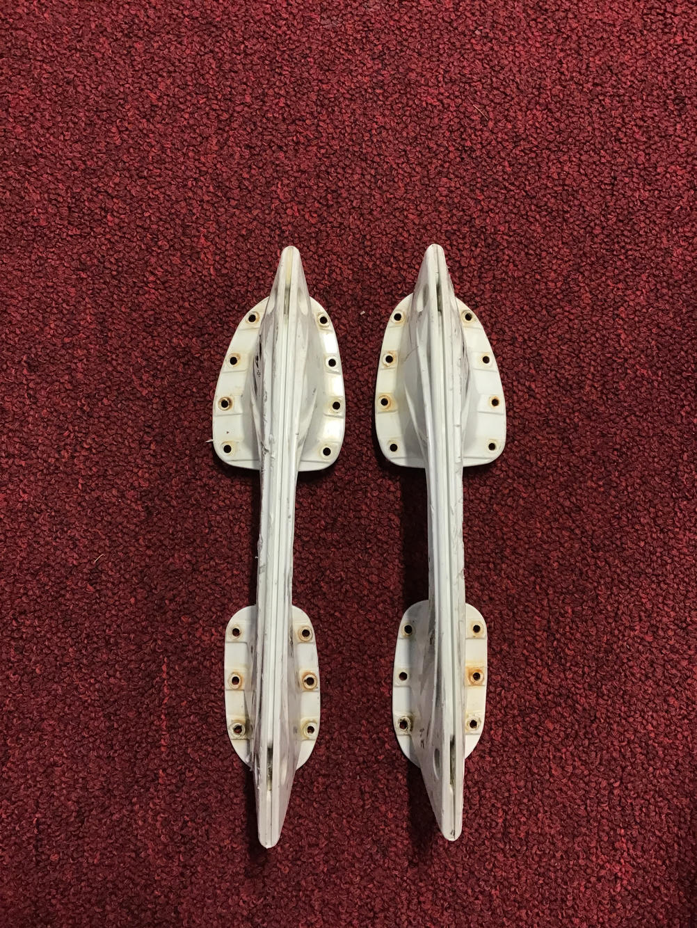 CCM SB 4.0 Blade Holders Size 271/8 Item1031 SidelineSwap