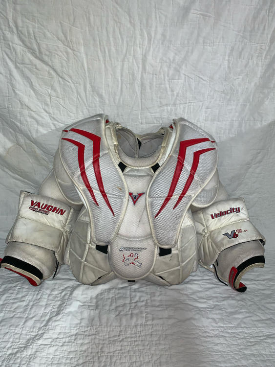 🏒 Vaughn V6 2200 Pro Hockey Goalie Chest & Arm Protectors Up to 70 off
