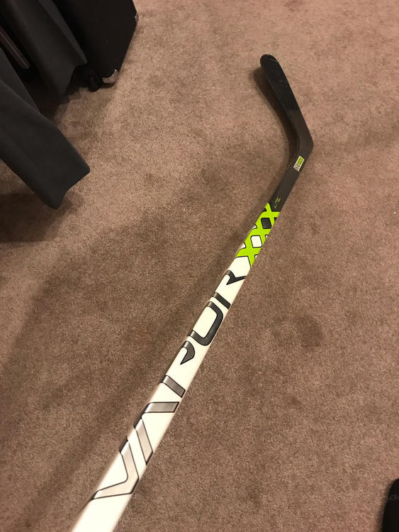 Bauer Vapor XXX Lite OnePiece Hockey Sticks for sale New and Used on