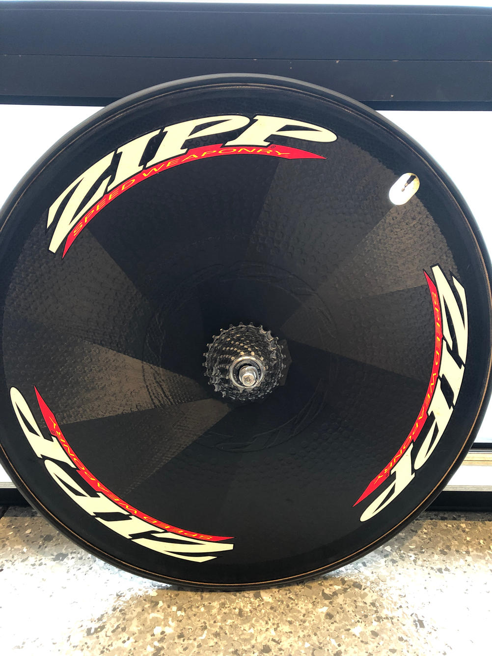 Zipp disc Wheel SidelineSwap