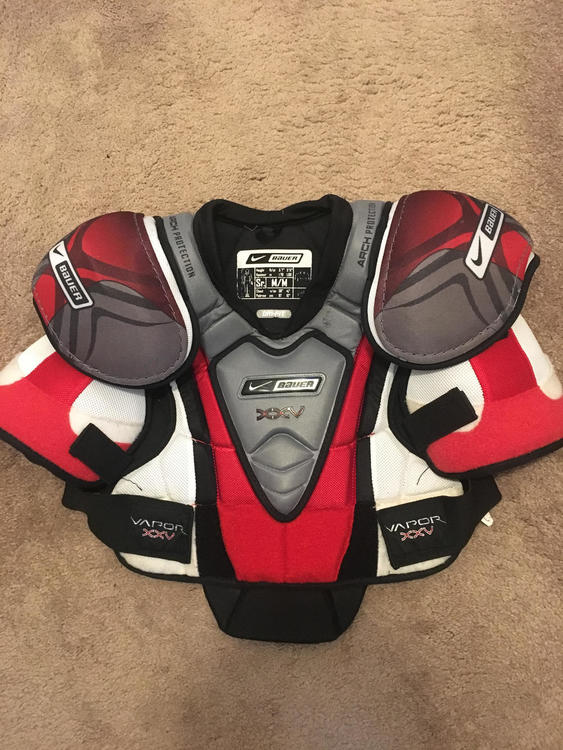 Bauer Nike Vapor XXV Medium Hockey Shoulder Pads SidelineSwap