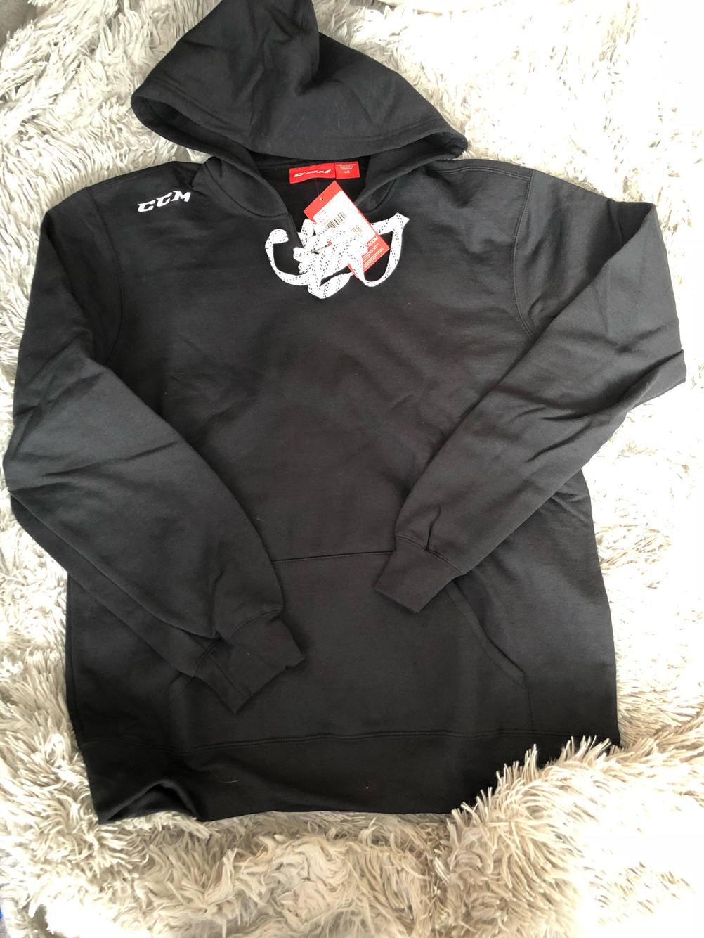ccm hoodie with laces
