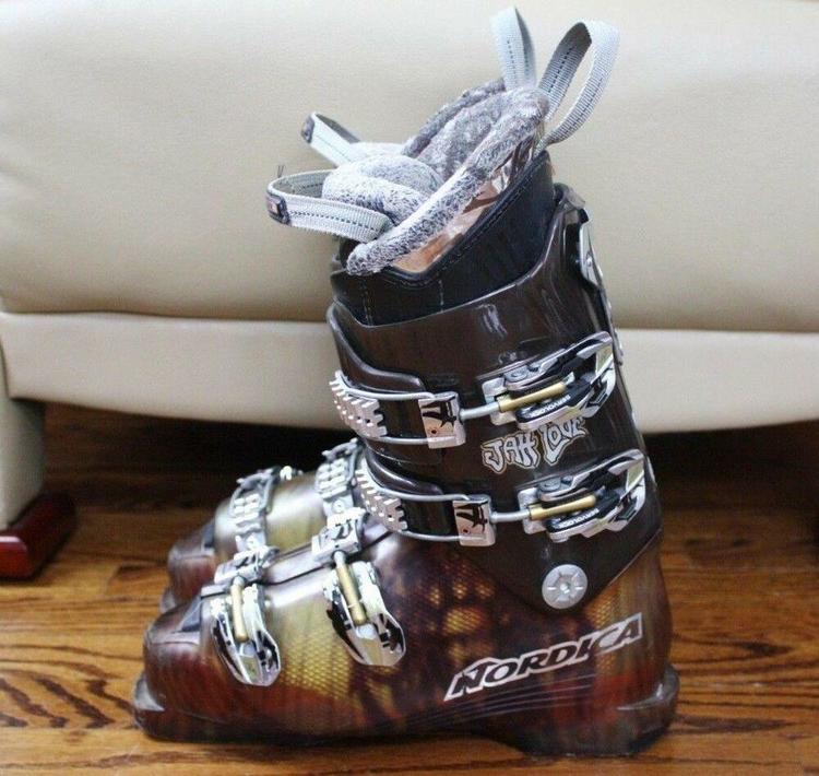 Nordica JAH LOVE 130 SKI SIZE 26.5 MEN SIZE 8.5 Skiing Boots