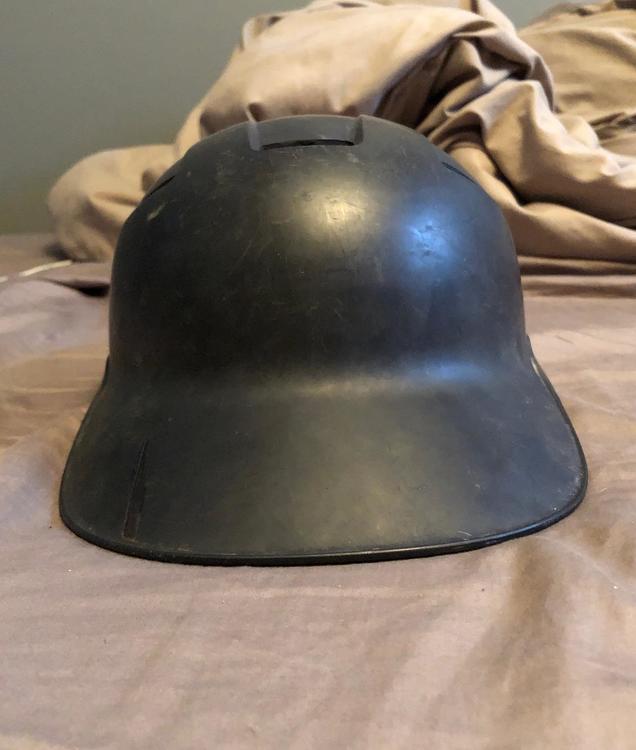 Easton 2Piece Catchers Helmet Baseball Catcher's Protection