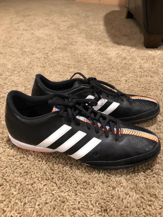 adidas 11nova nere adidas 11nova nere