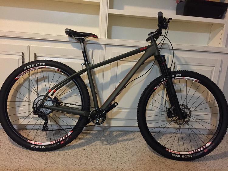 breezer thunder team