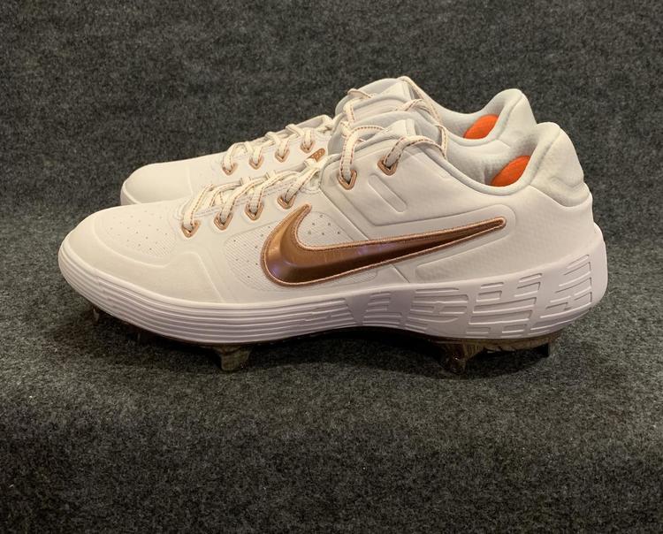 nike alpha huarache elite 2 gold