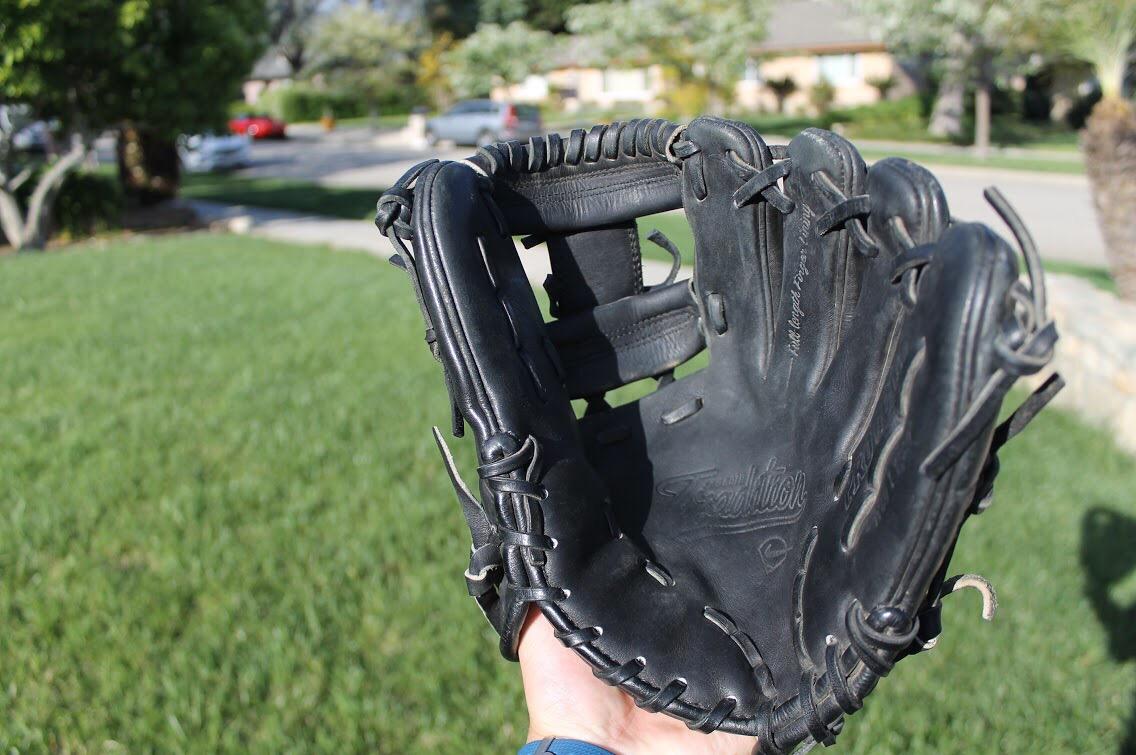 Nike Pro Gold Tradition SidelineSwap