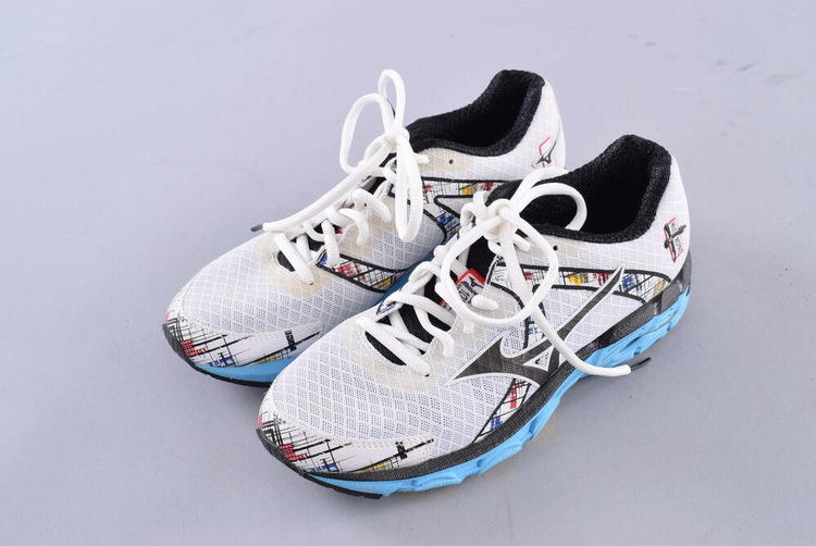 mizuno wave inspire womens 6.5