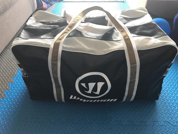 Warrior Pro Hockey Bag Youth